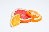 OWOCE 0072, owoc, pomarańcza, grejpfrut, skórka pomarańczowa, cytrusy, natura, martwa natura, fotogr